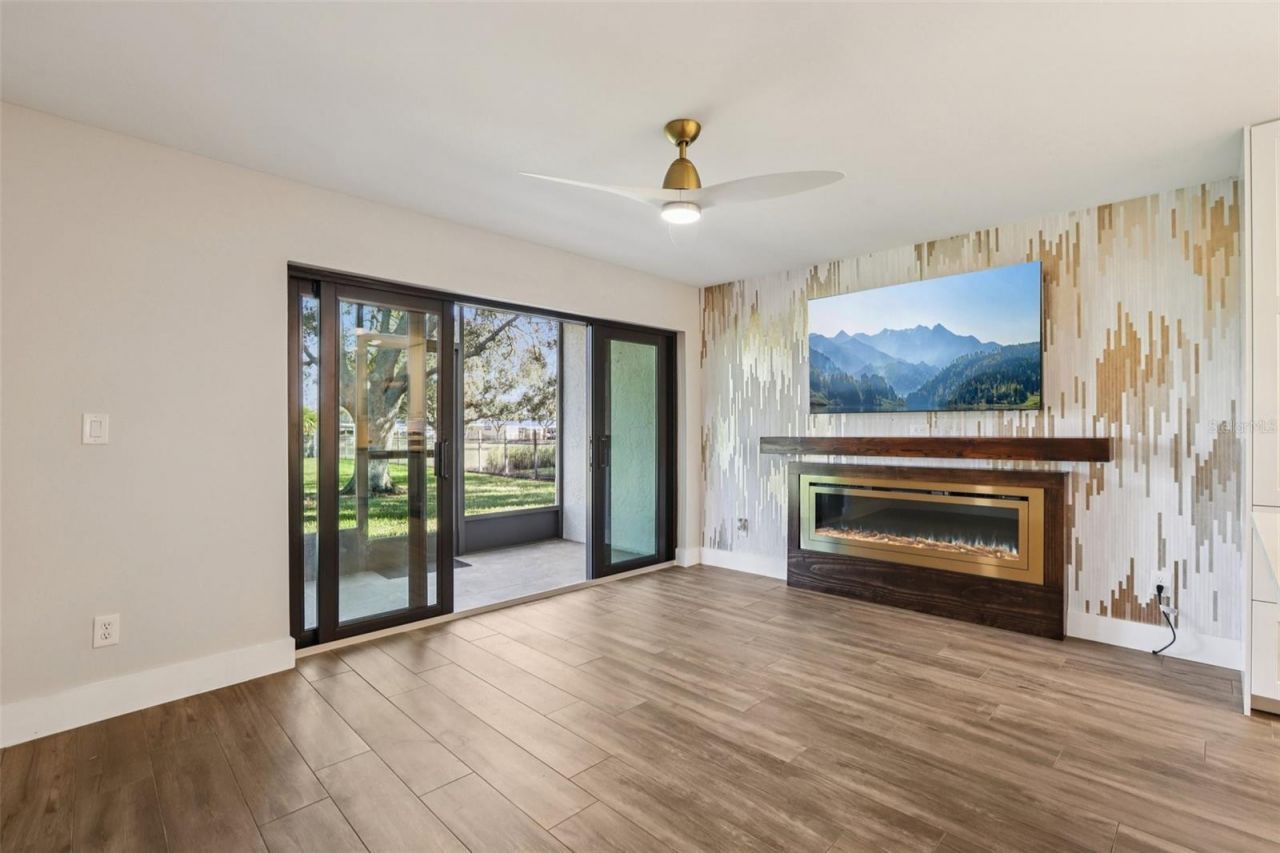 5085 1st Street Ne, Unit 143, Saint Petersburg, FL 33703 Photo