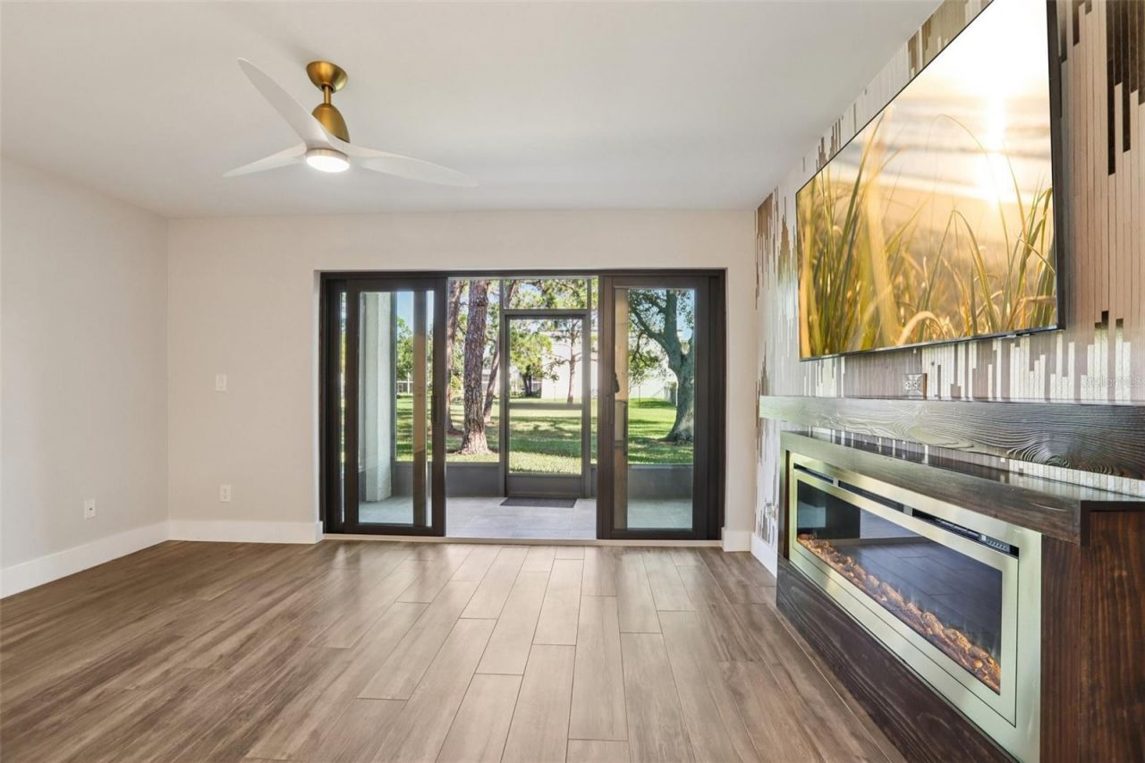 5085 1st Street Ne, Unit 143, Saint Petersburg, FL 33703 Photo