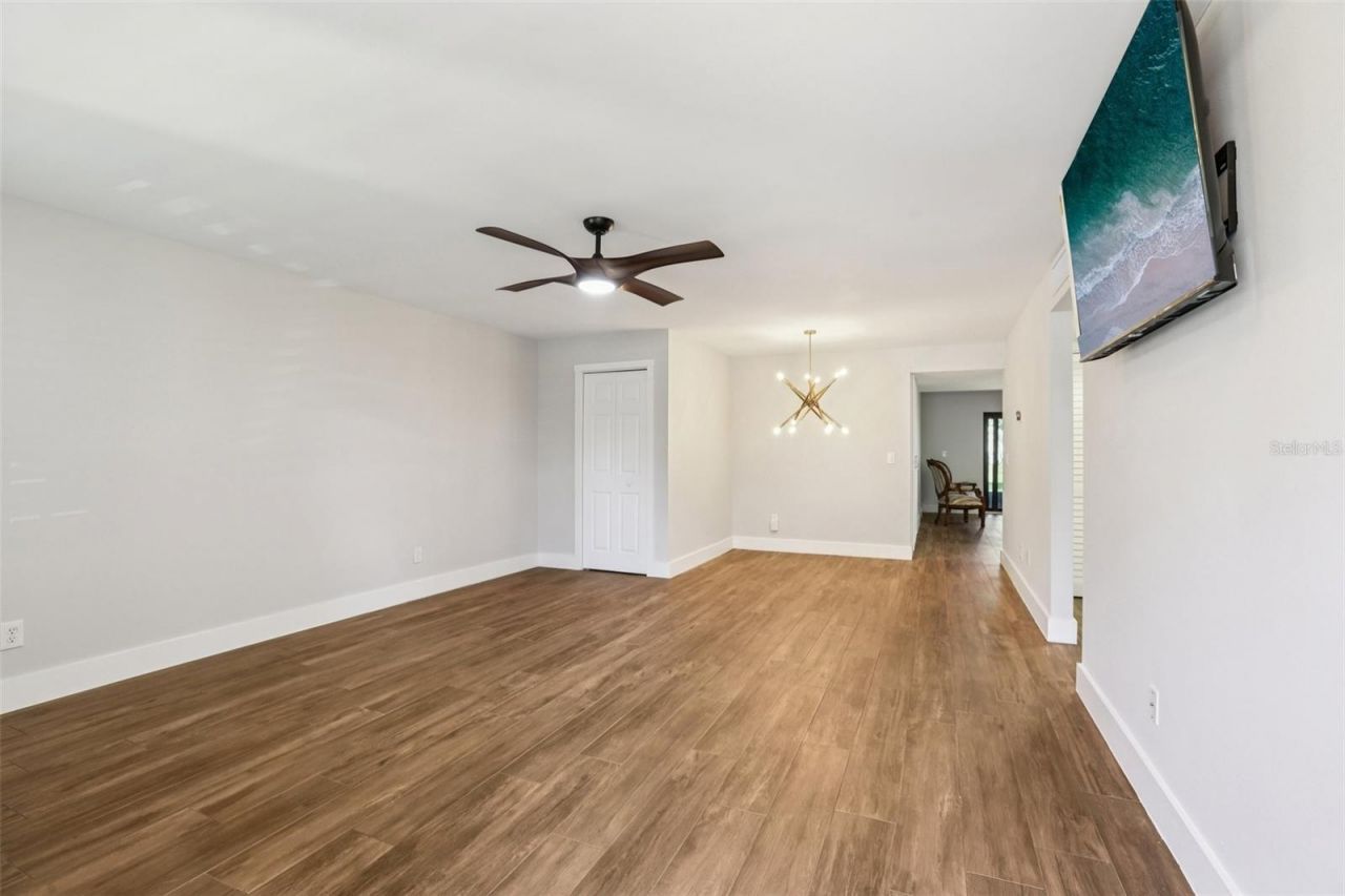 5085 1st Street Ne, Unit 143, Saint Petersburg, FL 33703 Photo