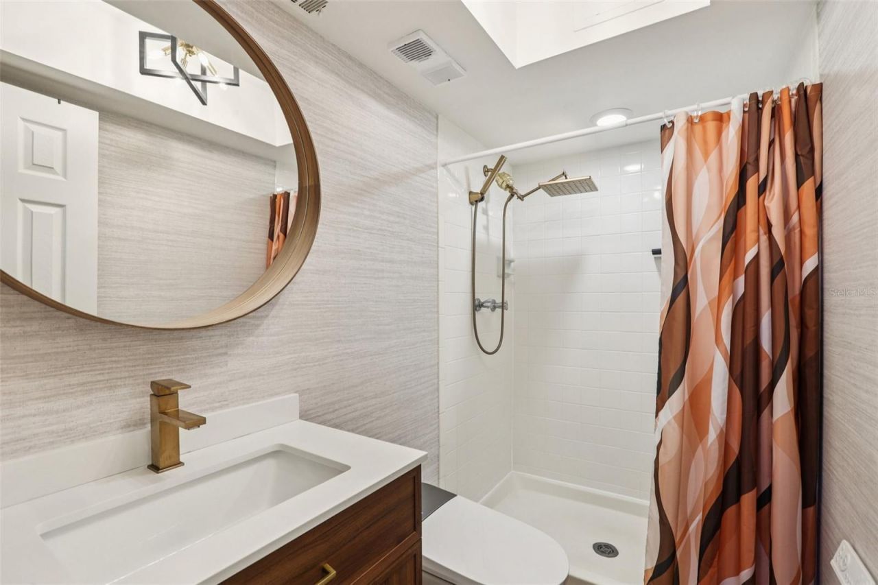 5085 1st Street Ne, Unit 143, Saint Petersburg, FL 33703 Photo