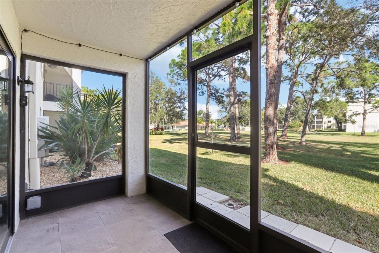 5085 1st Street Ne, Unit 143, Saint Petersburg, FL 33703 Photo