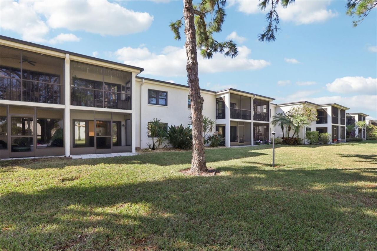 5085 1st Street Ne, Unit 143, Saint Petersburg, FL 33703 Photo