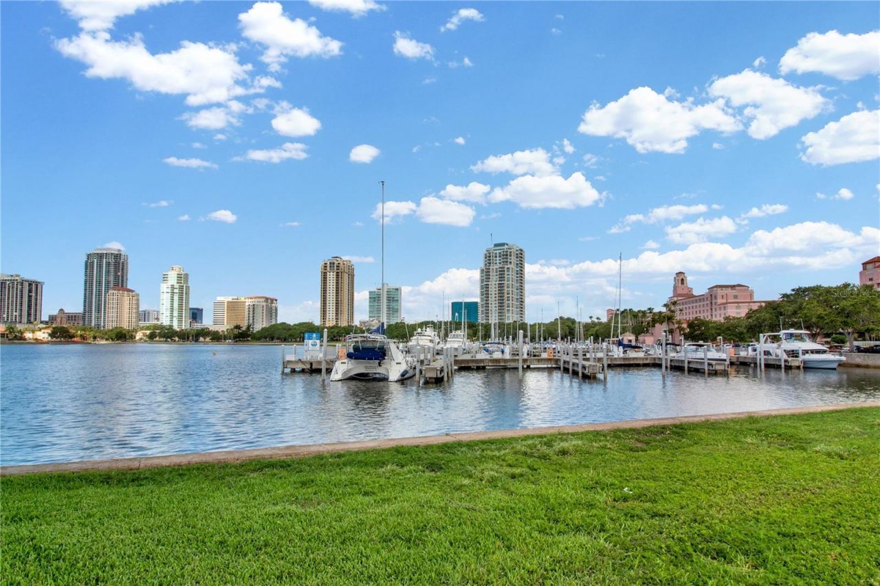 5085 1st Street Ne, Unit 143, Saint Petersburg, FL 33703 Photo