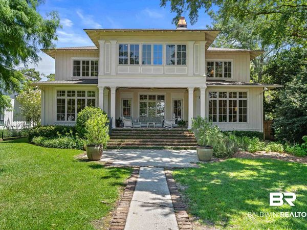 17497 Scenic Highway 98, Fairhope, AL 36532