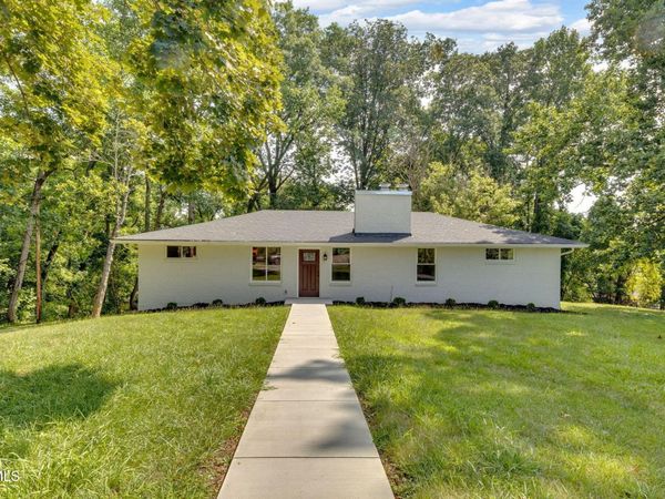 412 Bays Cove Trail, Kingsport, TN 37660