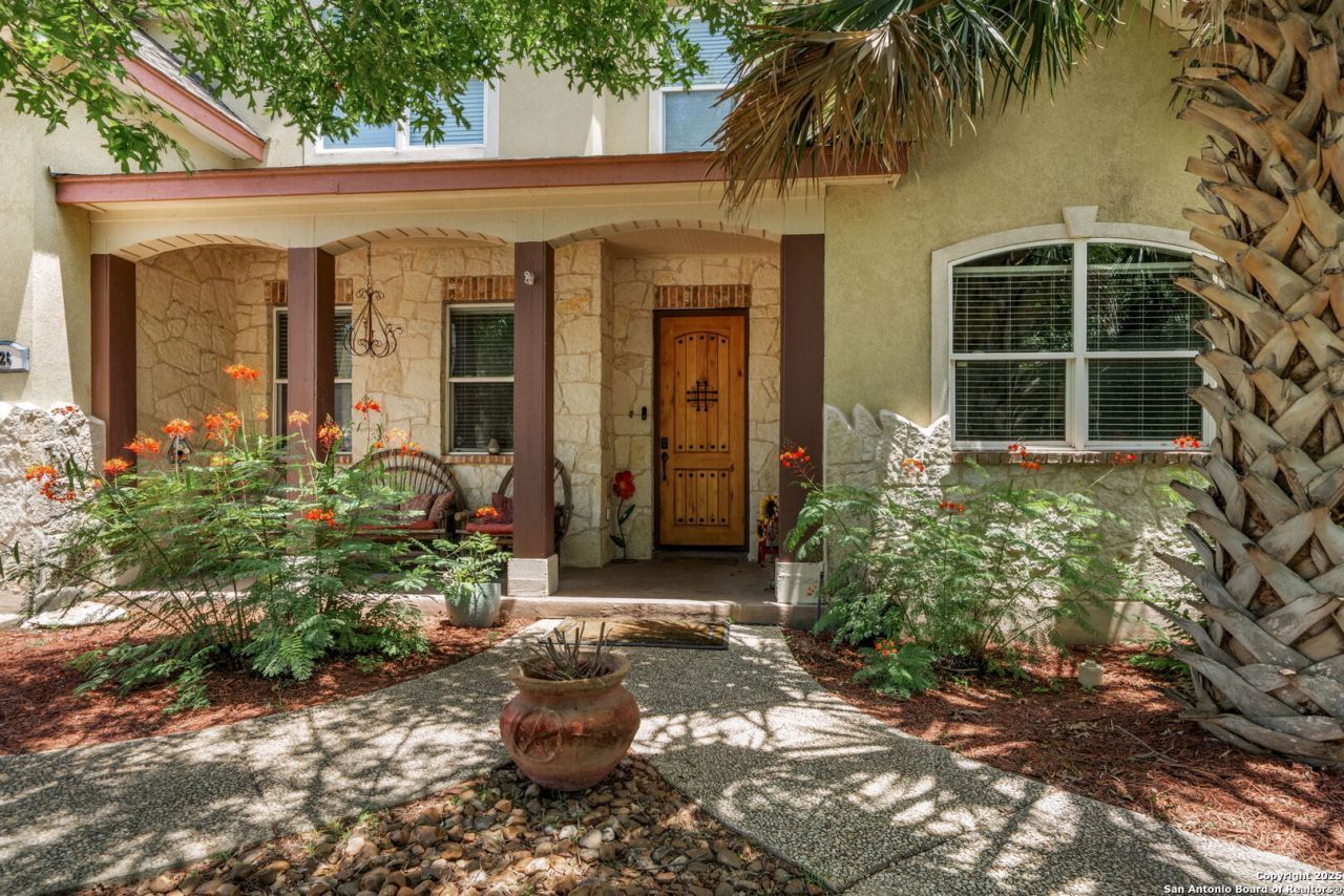 126 Bird Song, Boerne, TX 78006 Main Photo