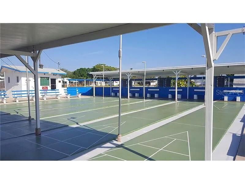 1106 49th Avenue Drive W, Bradenton, FL 34207 Photo