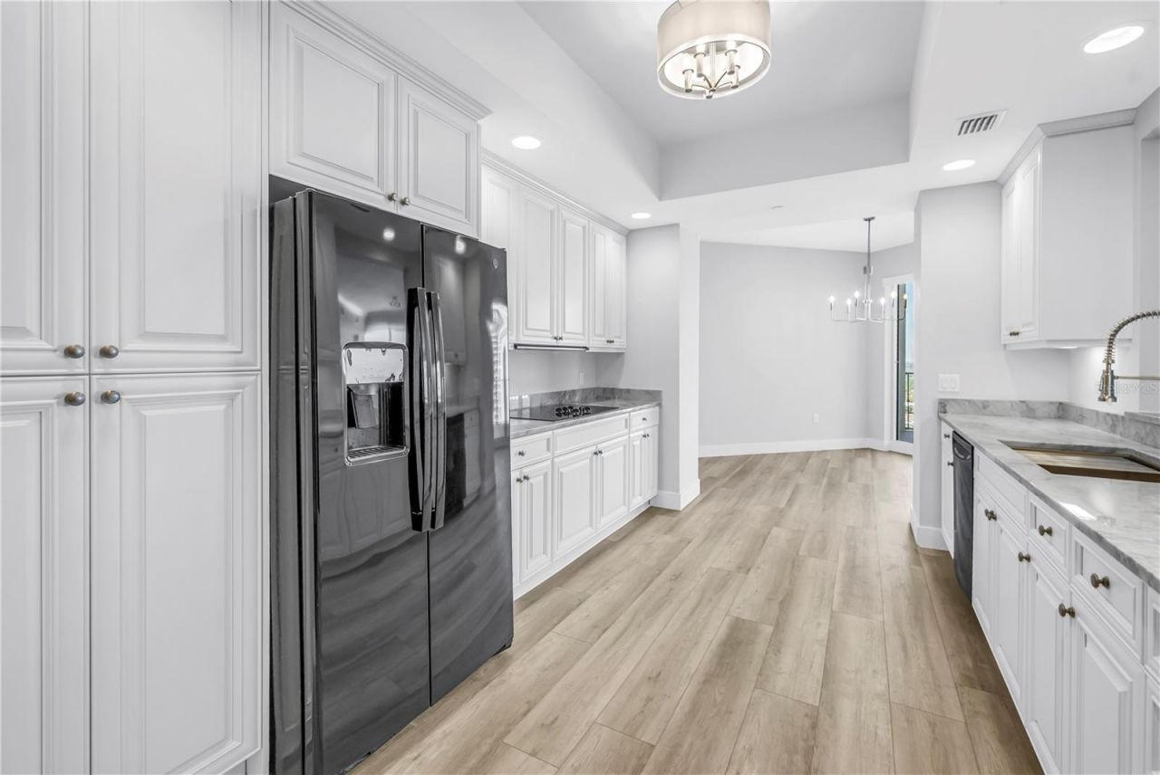 300 Beach Drive Ne, Unit 2301, Saint Petersburg, FL 33701 Photo