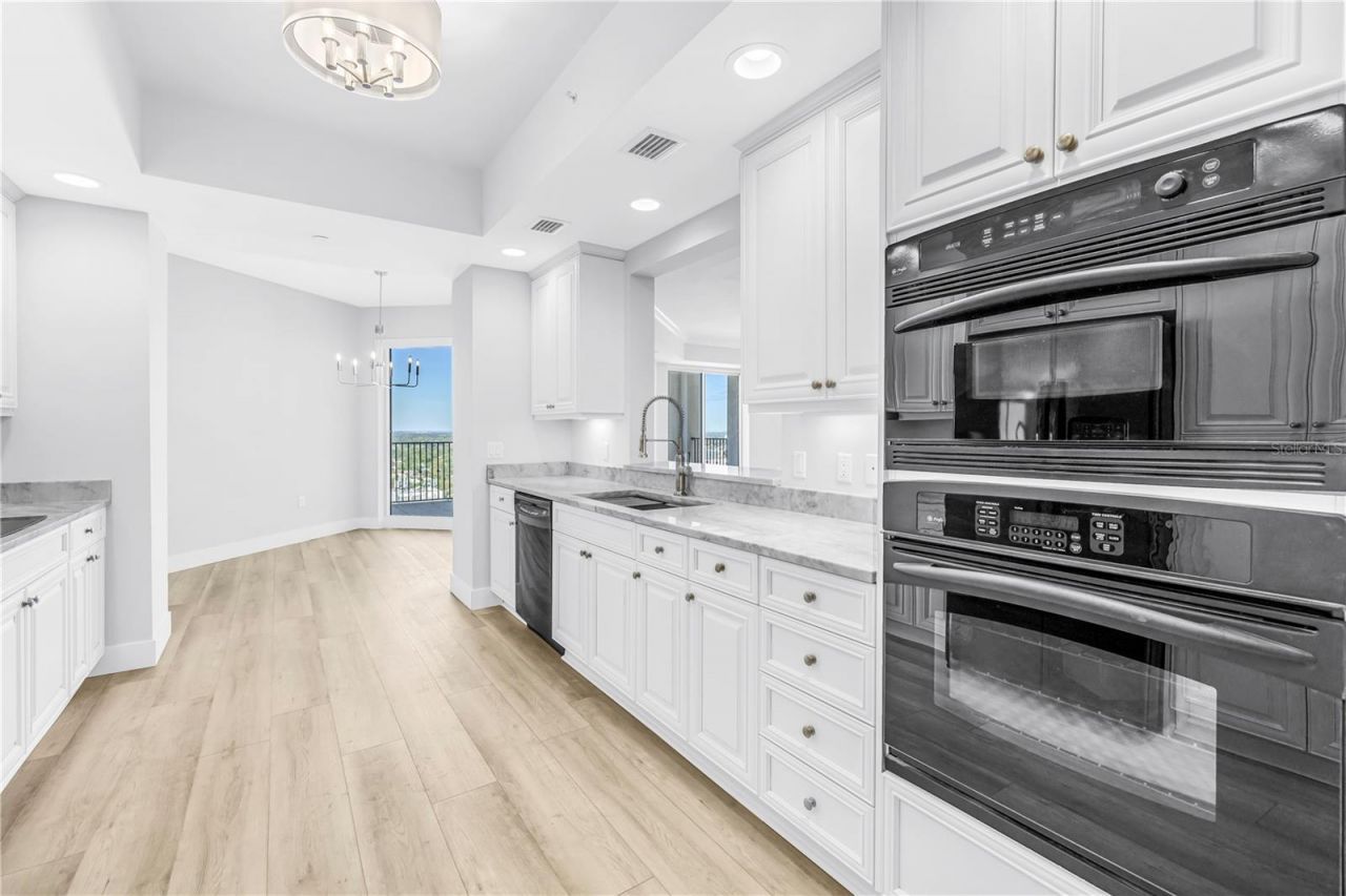 300 Beach Drive Ne, Unit 2301, Saint Petersburg, FL 33701 Photo