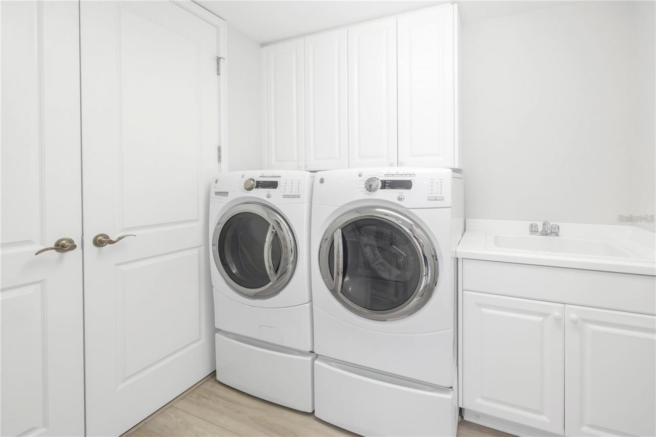 300 Beach Drive Ne, Unit 2301, Saint Petersburg, FL 33701 Photo