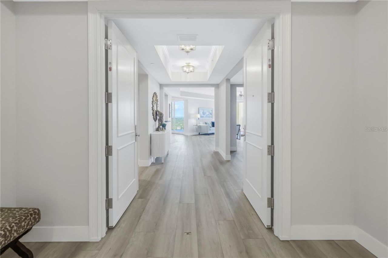 300 Beach Drive Ne, Unit 2301, Saint Petersburg, FL 33701 Photo