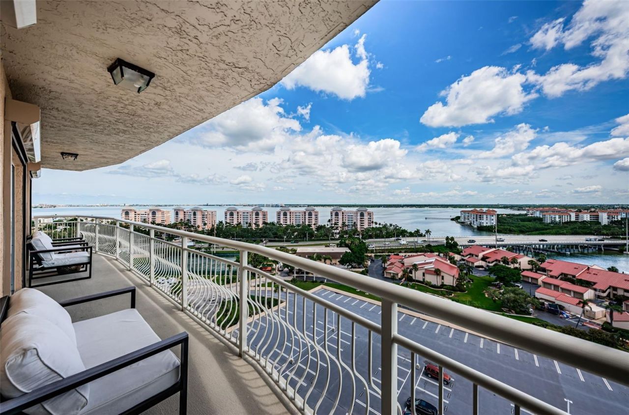 4900 Brittany Drive S, Unit 1413, Saint Petersburg, FL 33715 Photo