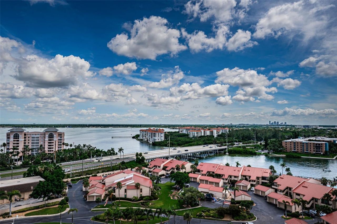 4900 Brittany Drive S, Unit 1413, Saint Petersburg, FL 33715 Photo