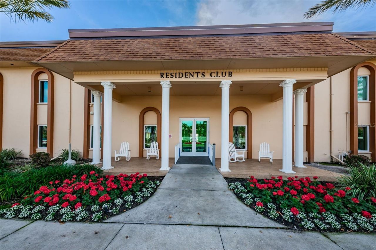 4900 Brittany Drive S, Unit 1413, Saint Petersburg, FL 33715 Photo