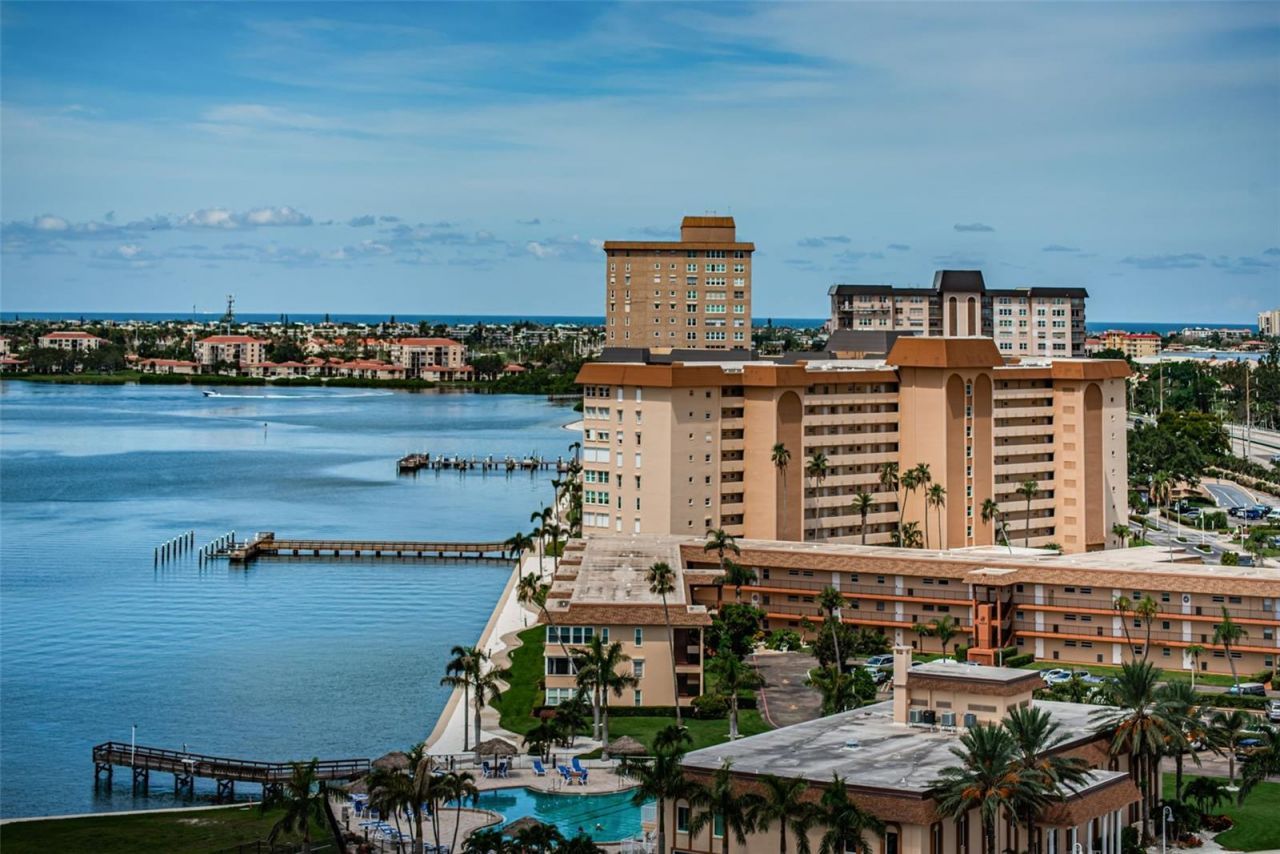 4900 Brittany Drive S, Unit 1413, Saint Petersburg, FL 33715 Photo