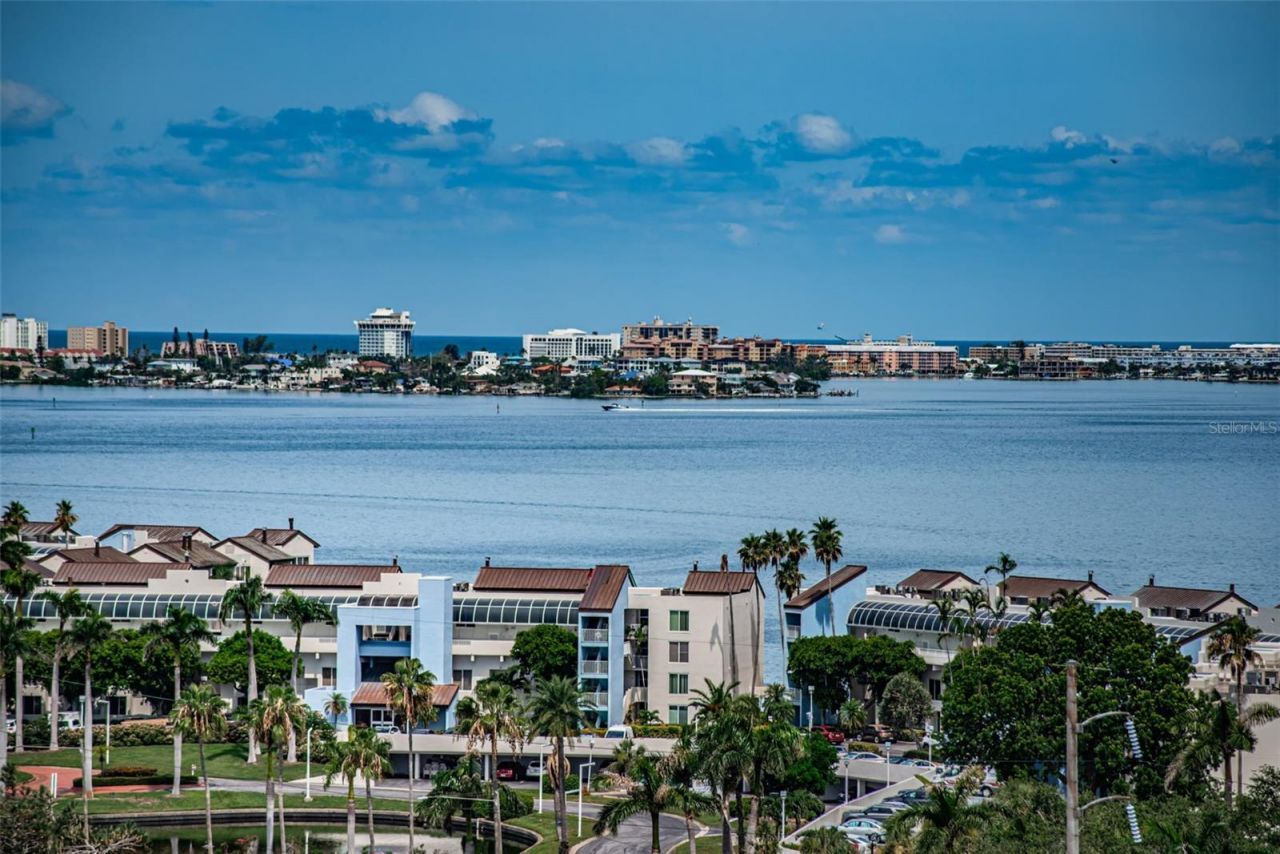 4900 Brittany Drive S, Unit 1413, Saint Petersburg, FL 33715 Photo