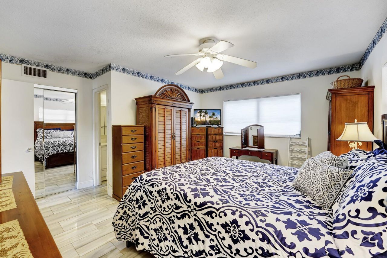 2615 NE 1st Court, Unit 204, Boynton Beach, FL 33435 Photo