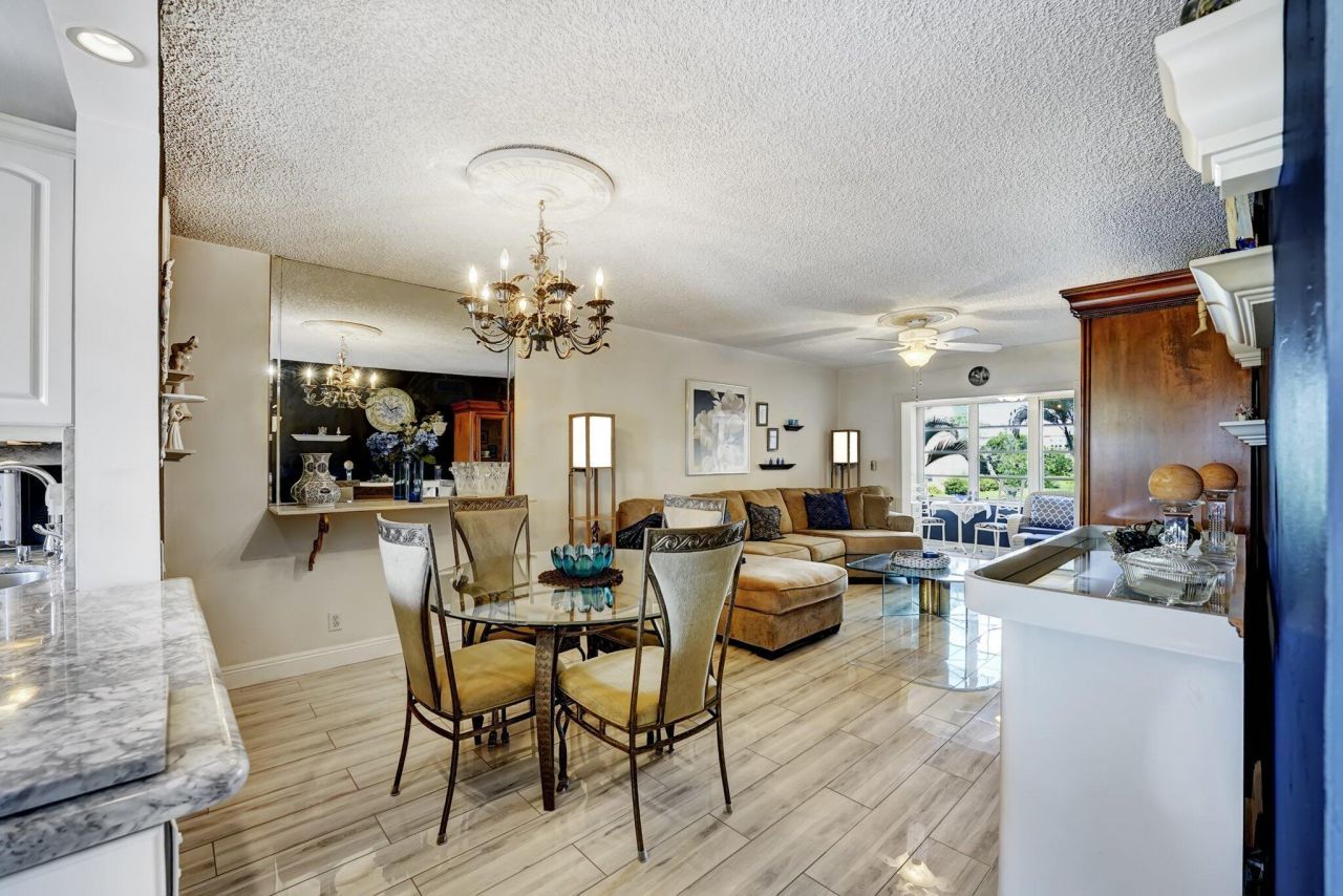 2615 NE 1st Court, Unit 204, Boynton Beach, FL 33435 Photo