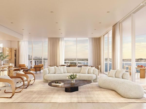 2200 Pga Boulevard, Unit 501, Palm Beach Gardens, FL 33408