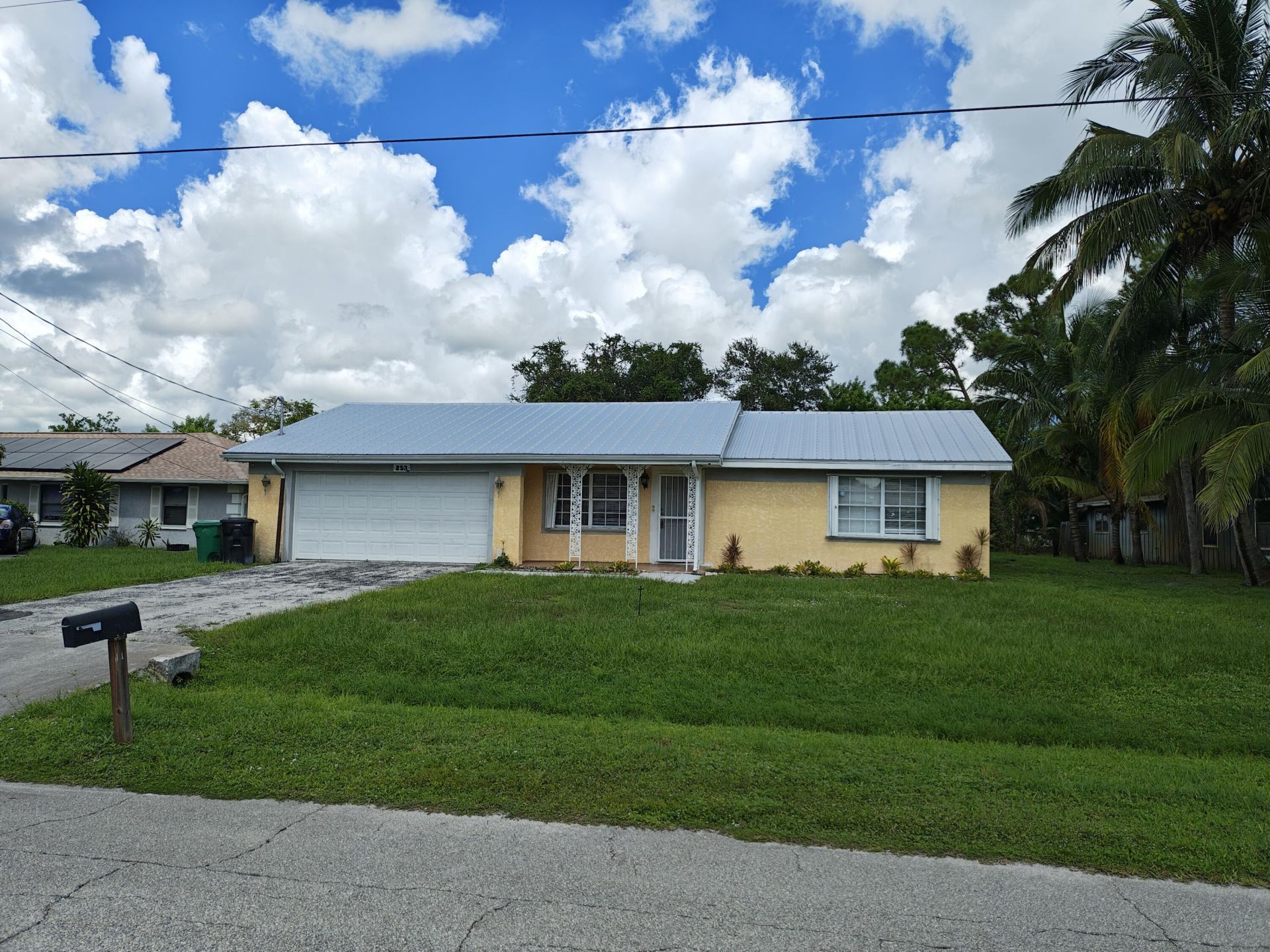253 SE Verada Avenue, Port Saint Lucie, FL 34983 Photo