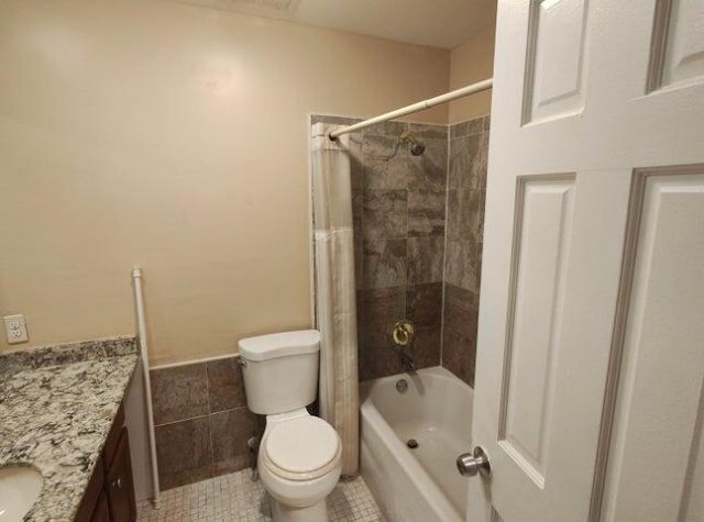 253 SE Verada Avenue, Port Saint Lucie, FL 34983 Photo