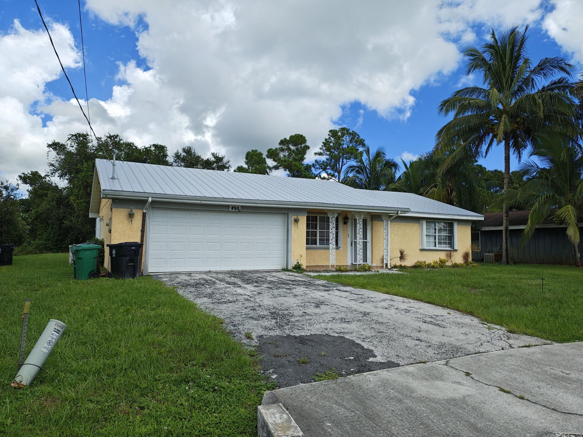 253 SE Verada Avenue, Port Saint Lucie, FL 34983 Photo