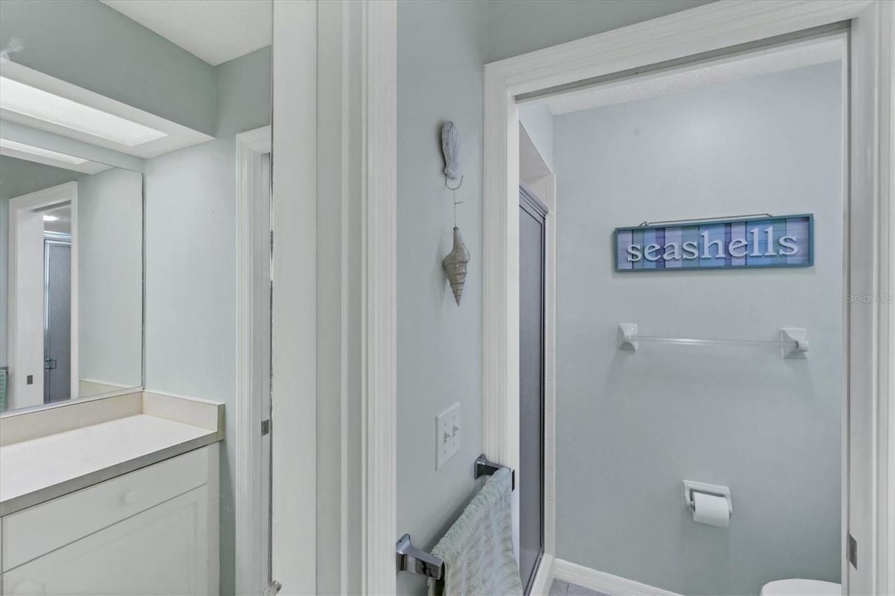 3305 Vivienda Boulevard, Bradenton, FL 34207 Photo