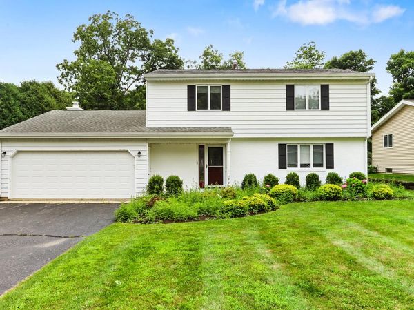 1800 Miller ROAD, Lake Geneva, WI 53147