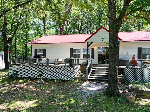 32302 S 555 Road, Jay, OK 74346