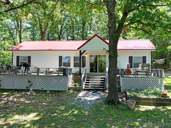 32302 S 555 Road, Jay, OK 74346