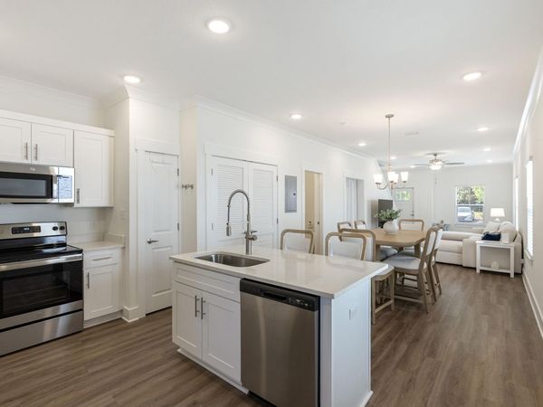 36 Date Palm Lane, Freeport, FL 32439