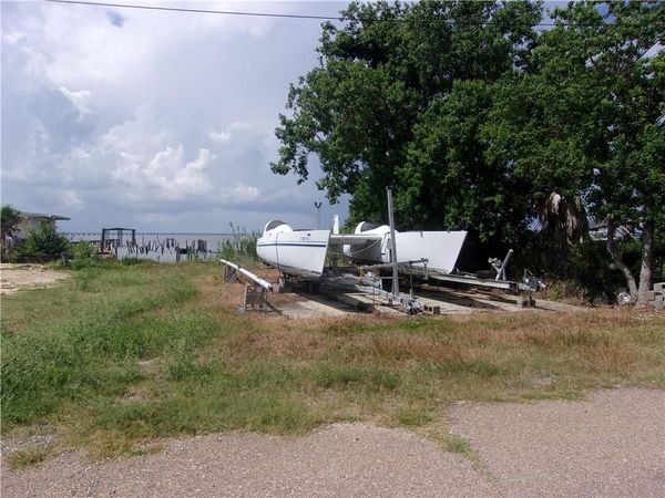 141 LAKEVIEW Drive, Slidell, LA 70458