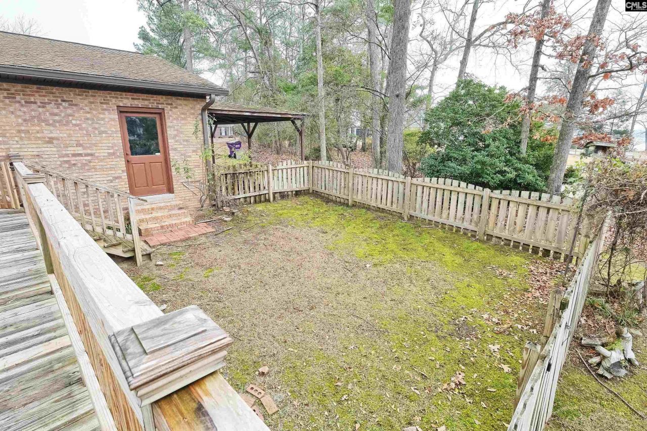 447 Edgewater Road Photo 52