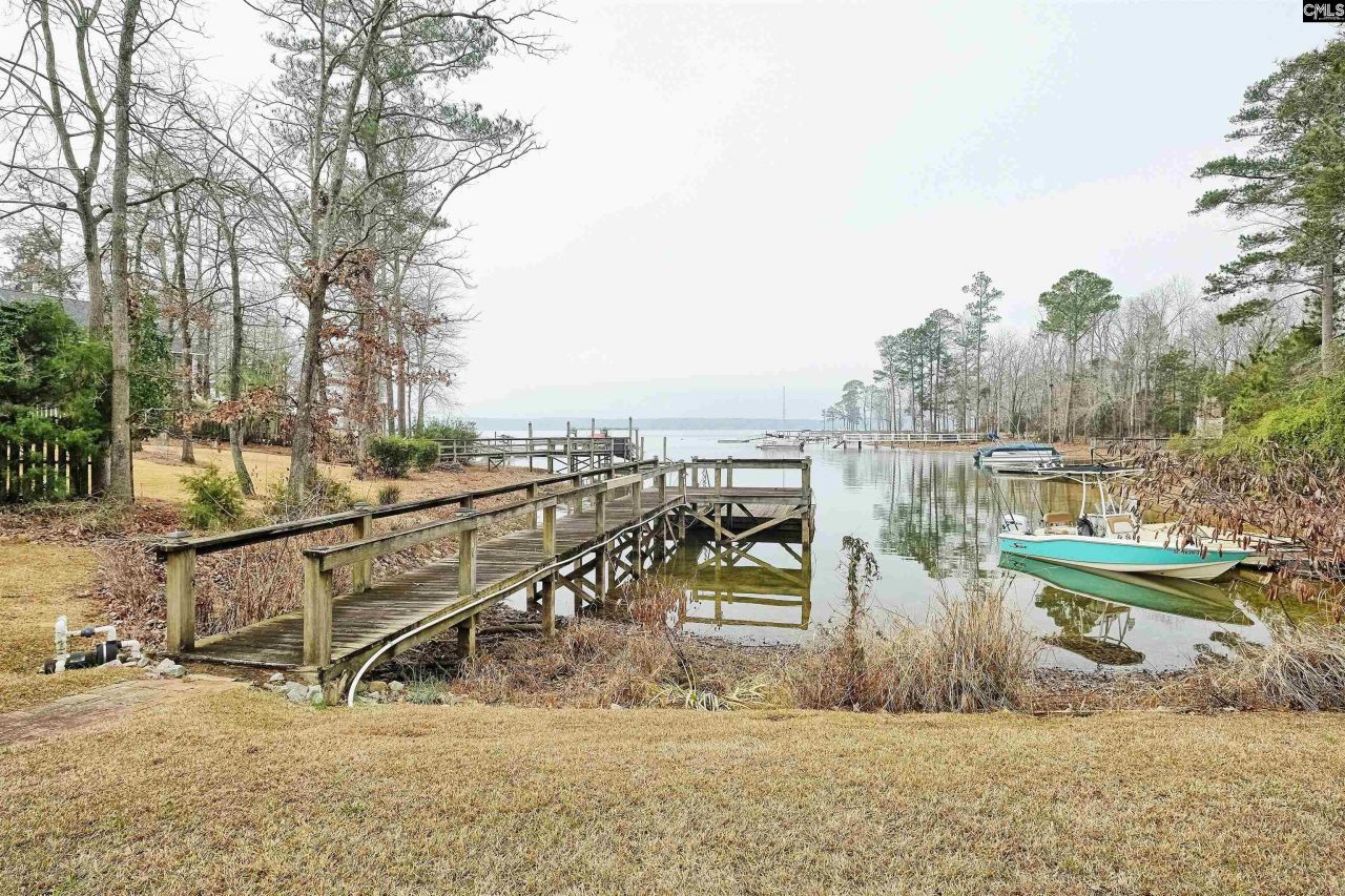 447 Edgewater Road Photo 65