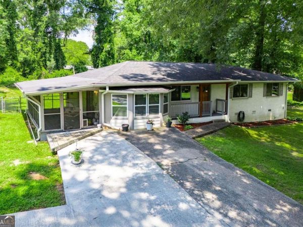 2057 Terry Lane, Douglasville, GA 30135