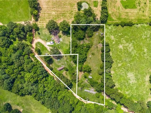 6604 and 6640 W Davis Road, Fayetteville, AR 72704