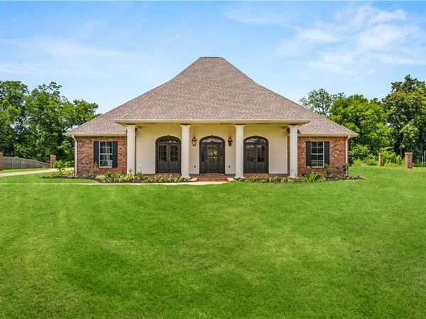 146 PECAN ROW Lane, Alexandria, LA 71303