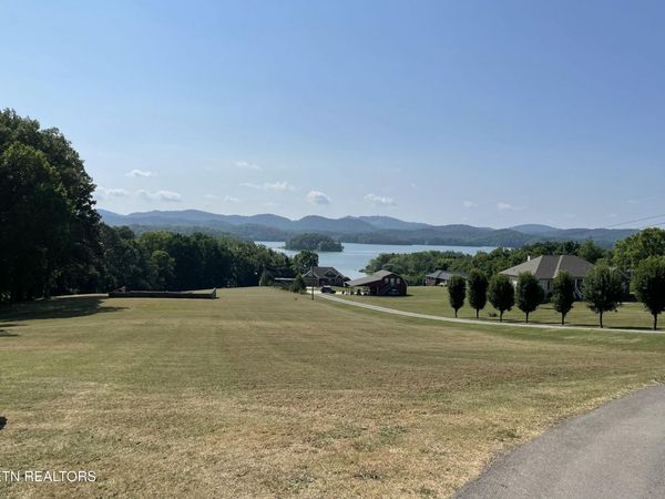 141 Twin Church Rd Rd, Bean Station, TN 37708