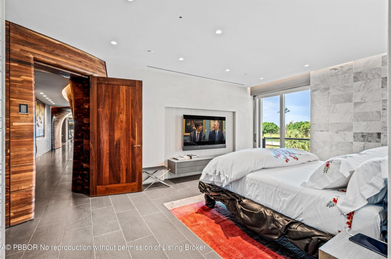 2 N Breakers Row, Unit N25, Palm Beach, FL 33480 Photo