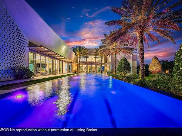 8119 Man O War Road, Palm Beach Gardens, FL 33418