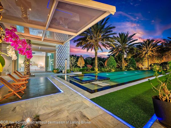 8119 Man O War Road, Palm Beach Gardens, FL 33418