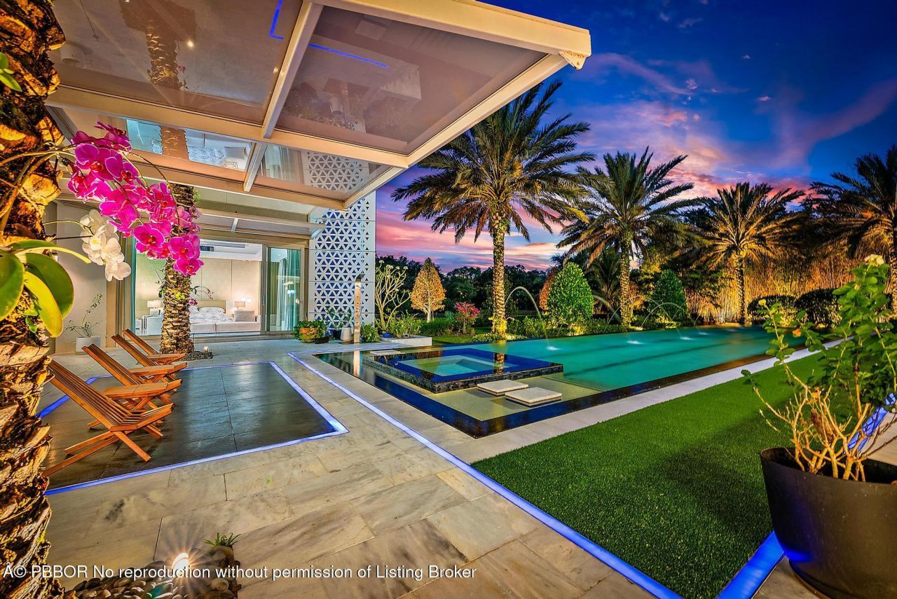 8119 Man O War Road, Palm Beach Gardens, FL 33418 Photo