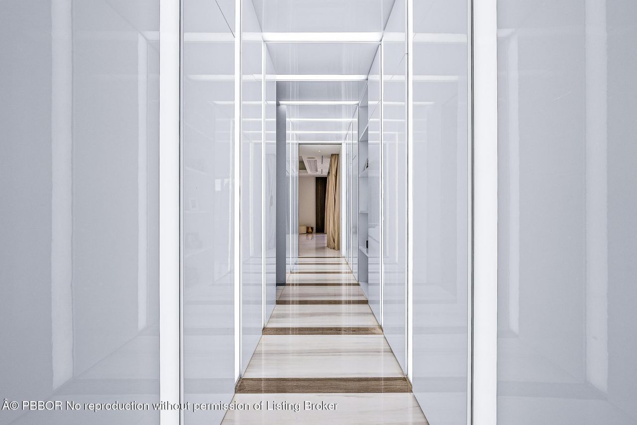 8119 Man O War Road, Palm Beach Gardens, FL 33418 Photo