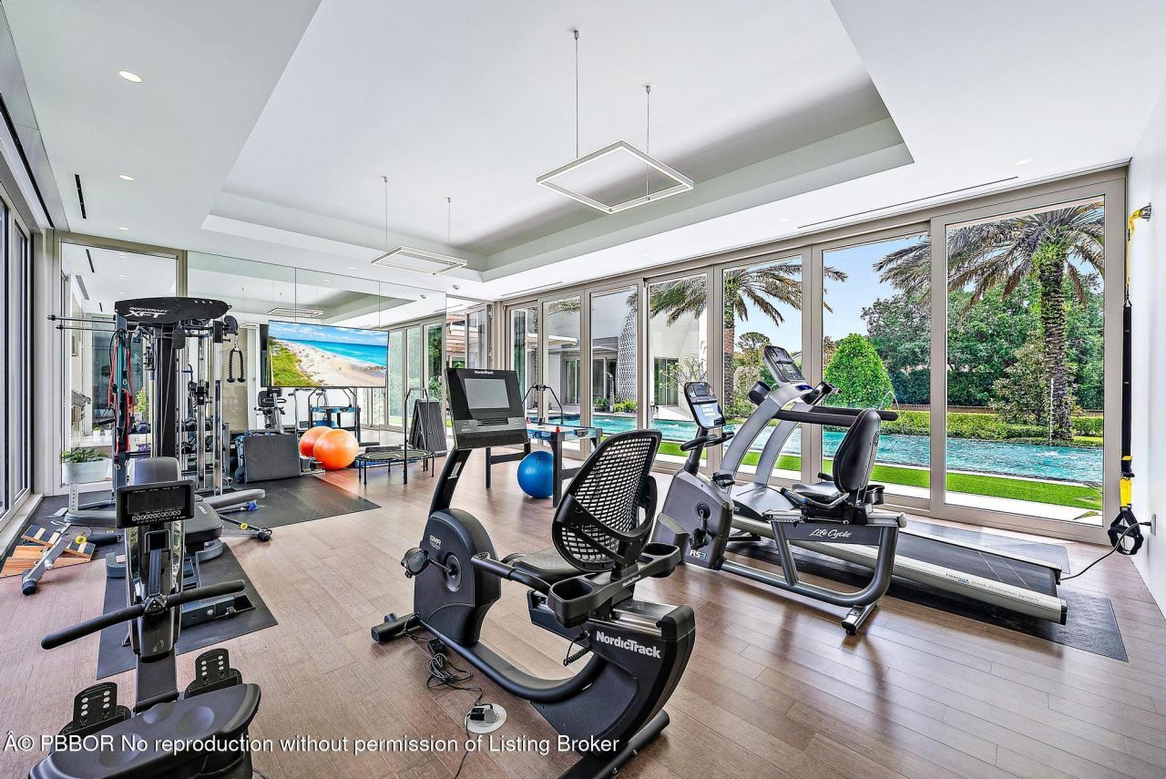 8119 Man O War Road, Palm Beach Gardens, FL 33418 Photo