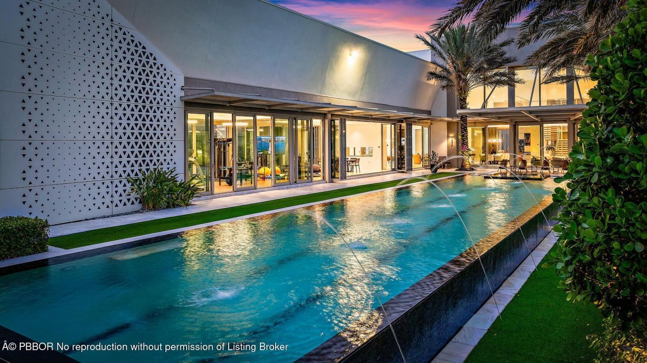 8119 Man O War Road, Palm Beach Gardens, FL 33418 Photo