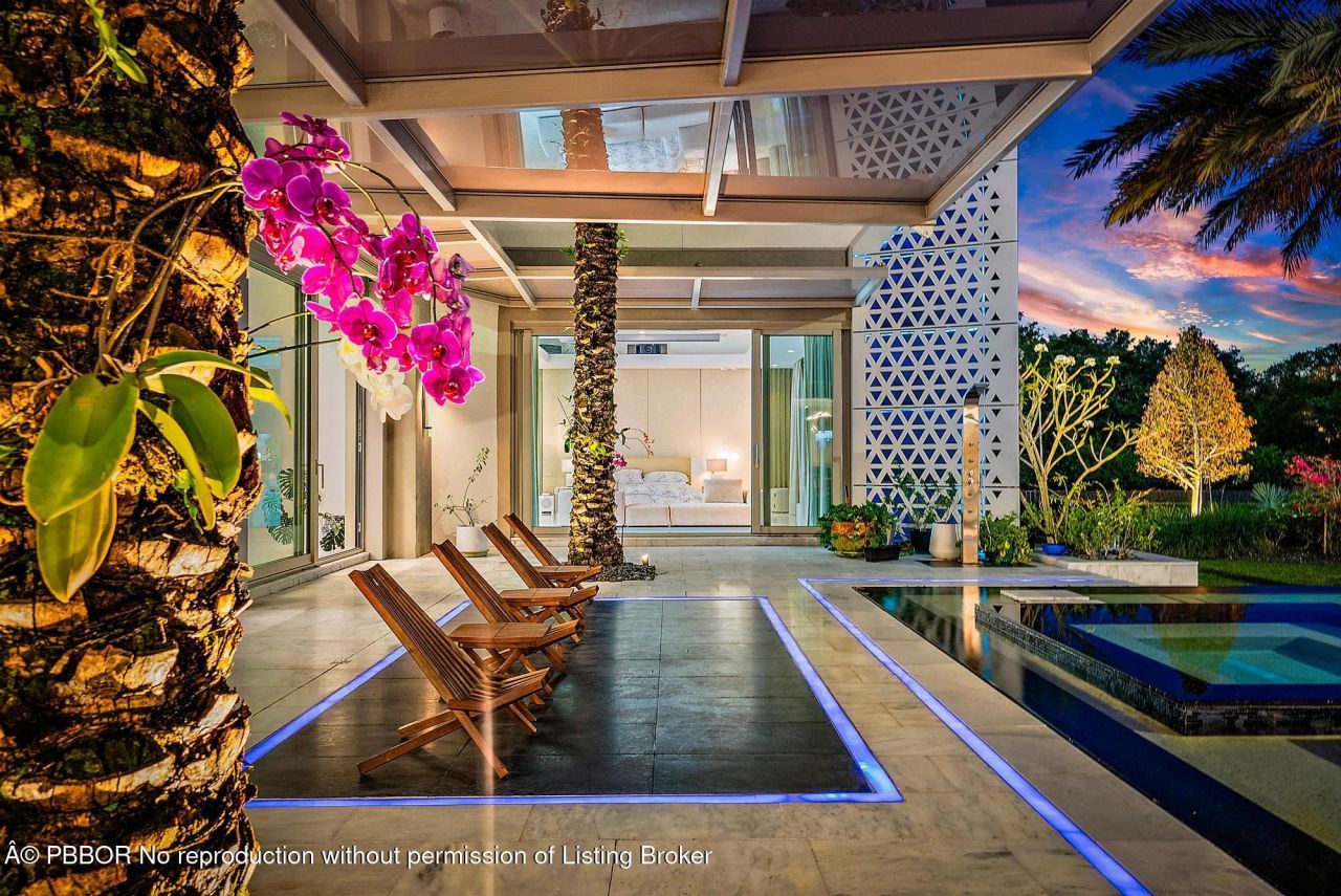 8119 Man O War Road, Palm Beach Gardens, FL 33418 Photo