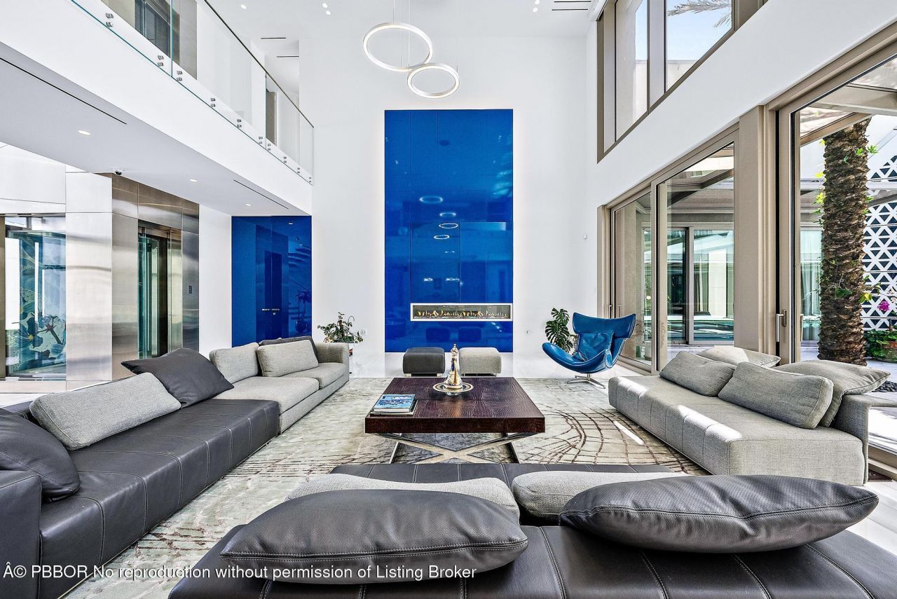 8119 Man O War Road, Palm Beach Gardens, FL 33418 Photo