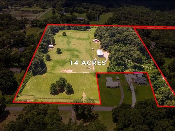 10703 Ridge Drive S, Semmes, AL 36575