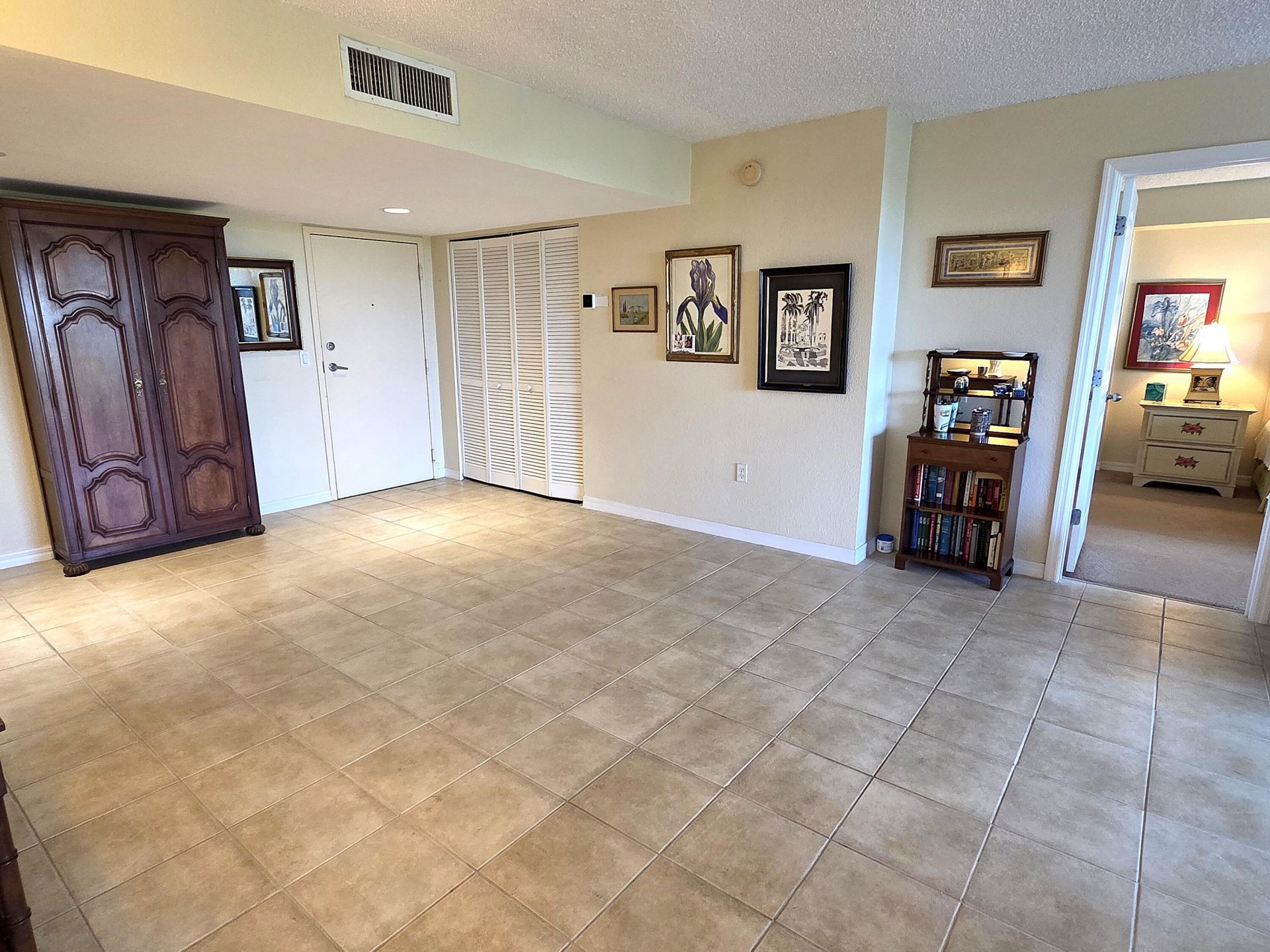 2560 S Ocean Boulevard, Unit 416, Palm Beach, FL 33480 Photo