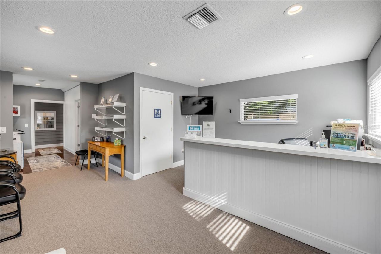 240 N Ridgewood Avenue, Edgewater, FL 32132 Photo